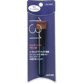 1号仓-资生堂 毛质柔软均匀上妆 粉底刷131 附带专用收纳袋 SHISEIDO 适用于粉状液状膏状粉底