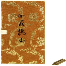 1号仓-日本香堂 短香木礼盒系列 珍稀之选 多重香料 温和不刺鼻 伽罗 沉香线香礼盒  附陶瓷香插 NipponKodo 沉静舒缓 桐木收纳礼盒设计