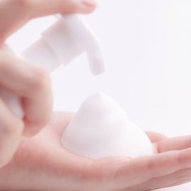 1号仓-千肤恋 温和清洁保湿 氨基酸泡沫洗面奶 180ml CHIFURE 水润不紧绷
