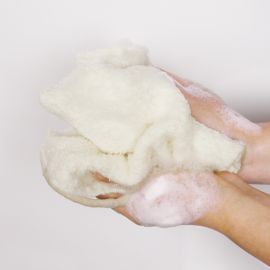 1号仓-小久保 强力清洁 丰富泡沫 沙砾触感 背部洗澡巾 1条 三合一混纺材质 凹凸纹理 伸缩性良好