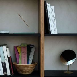 1号仓-日本香堂 天然精油 清新自然 无添加染色 竹制线香 03檀香木香 20根 NipponKodo 适合日常室内使用 赠礼送礼 精致包装