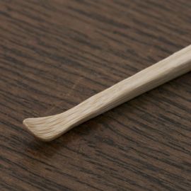 1号仓-贝印 KAI关孙六 天然真竹 手工打造 小圆勺头 手工真竹耳勺 1支 触感温和 附蓬松梵天球 